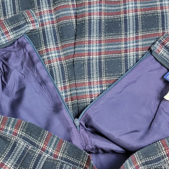 Charter Club Women's 12/14 Vintage 100% Wool Classic Retro Navy Plaid Skirt Suit - Picture 15 of 16